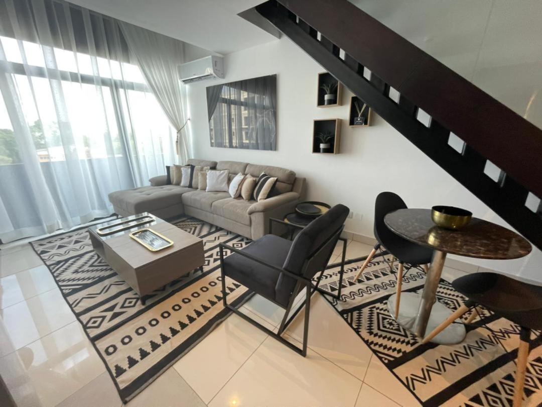 Appartamento Embassy Gardens Deluxe Accra Esterno foto