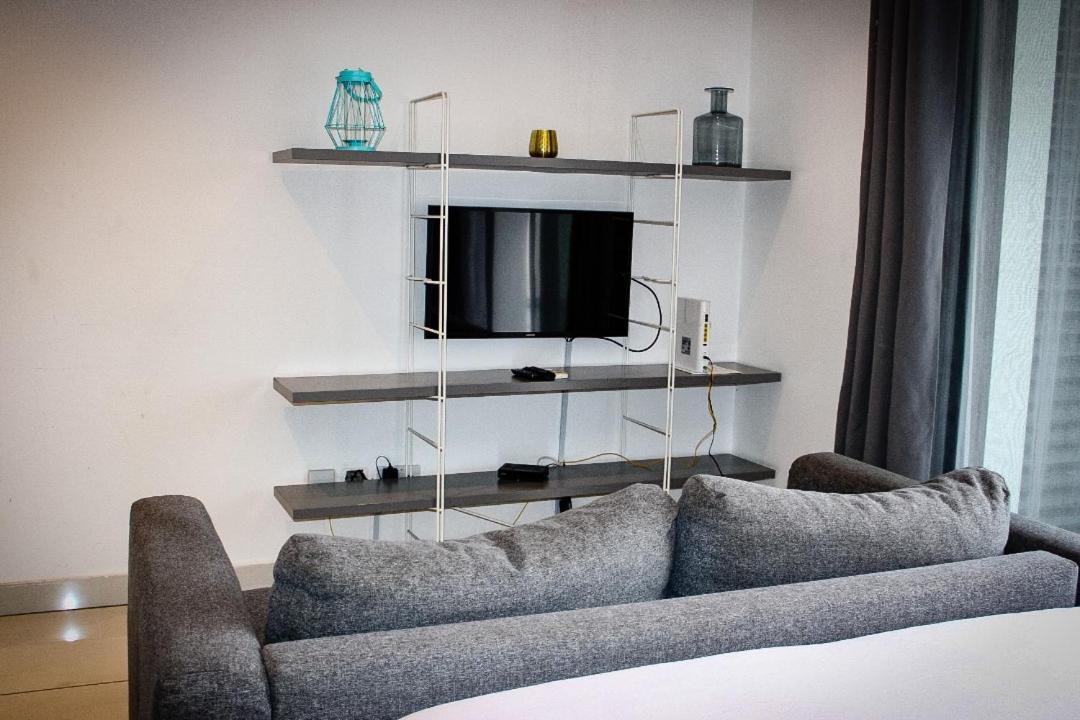 Appartamento Embassy Gardens Deluxe Accra Esterno foto